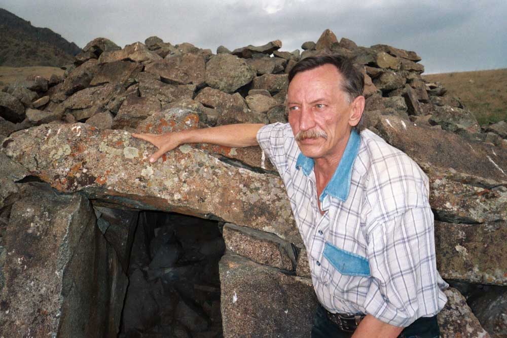 Uzbekistan, Vladimir’s Archaeology