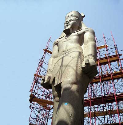 Ramesses Statue Moved to Giza