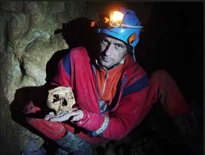 Oase Cave:The Discovery of Europe’s Oldest Modern Humans