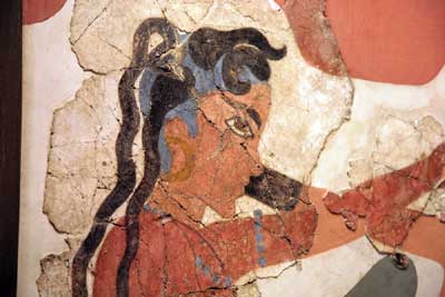 New Method of Restoring Ancient Paintings