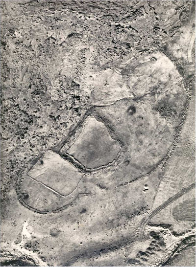 ‘Foot Shaped’ Enclosure found in the Jordan Valley
