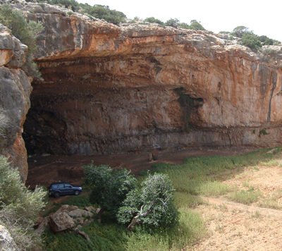 When did humans reach North Africa?