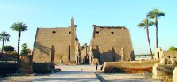 1.Luxor Temple