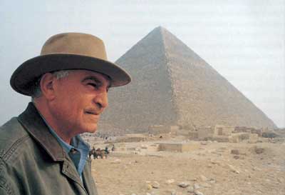 Interview: Dr Zahi Hawᴀss in his own words - World Archaeology